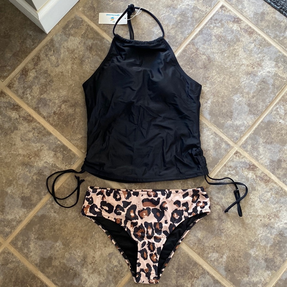 Drawstring side halter neck leopard print tankini -  sz-M New with tags